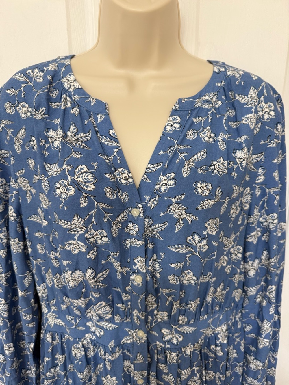 LOFT Blue Floral Shirt Maxi Dress Size 10 Button Front Long Sleeve - Picture 6 of 14